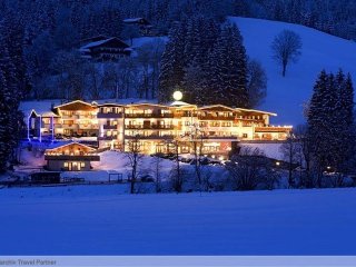 Hotel Berghof - Tyrolsko - Rakousko, Söll - Lyžařské zájezdy