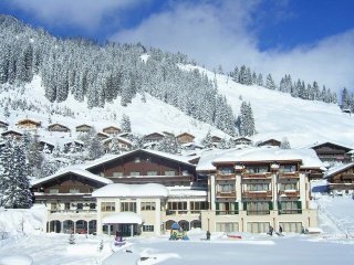 Hotel Königsleiten Vital-Alpin - Tyrolsko - Rakousko, Königsleiten - Lyžařské zájezdy