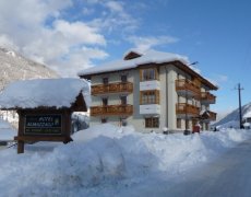 Hotel Almazzago - Almazzago