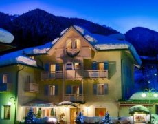 Hotel Pangrazzi S - Fucine