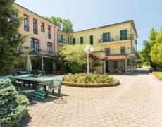 Hotel Jolanda  - San Zeno di Montaga