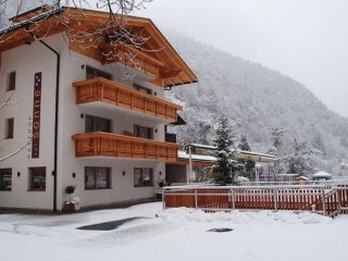 Gasthof zur Sonne - Trentino - Itálie, Karneid - Lyžařské zájezdy