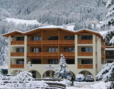 Wirtshaushotel Alpenrose  - San Lorenzo di Sebato