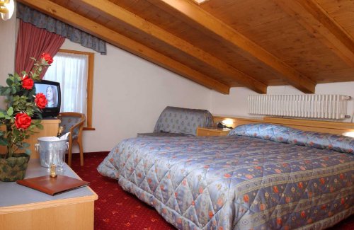 Hotel Ortles S - Pejo - Skirama Dolomiti Adamello Brenta - Itálie, Pejo - Ubytování