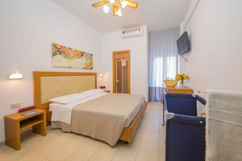Hotel Mediterraneo S - Cattolica - Emilia Romagna - Itálie, Cattolica - Ubytování