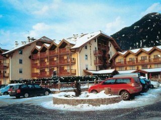 Aparthotel Majestic - Dolomiti Superski - Itálie, Val di Fiemme, Obereggen - Lyžařské zájezdy