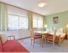 Gästehaus Maximilian