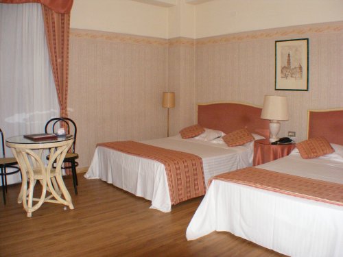 Hotel Villa Adriatica  - Rimini - Rimini - Itálie, Marina Centro - Ubytování