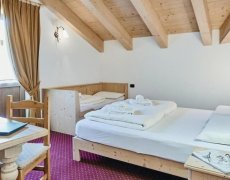 Hotel 2000 Eira