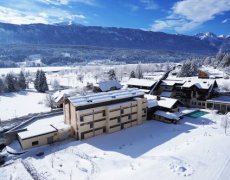 Alpen Adria Hotel  se skipasem