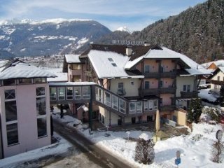 Hotel Flattacherhof se skipasem - Korutany - Rakousko, Mölltal - Ankogel - Lyžařské zájezdy