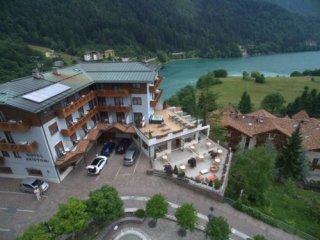Hotel Ariston Paganella - Lyžařské zájezdy