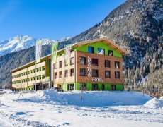 Explorer Hotel Stubaital