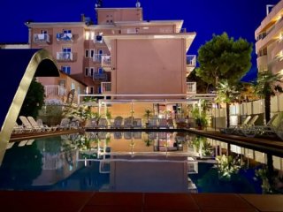 Hotel D'Annunzio  - Lido di Jesolo - Benátsko - Itálie, Jesolo - Ubytování