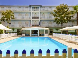 Hotel Centro Vacanze Domus - San Benedetto del Tronto - Marche - Itálie, San Benedetto del Tronto - Ubytování