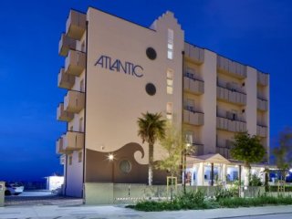 Hotel Atlantic  - Rimini - Viserbella - Rimini - Itálie, Viserbella - Ubytování