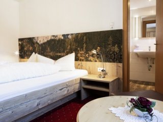 Hotel Jägerhof - Tyrolsko - Rakousko, Oetz - Lyžařské zájezdy