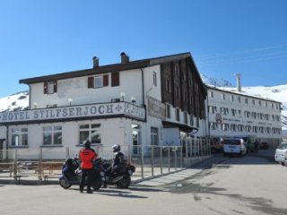 Hotel Stelvio Pass  - Passo dello Stelvio - 2758 m.n.m. - Itálie, Alta Valtellina - Ubytování