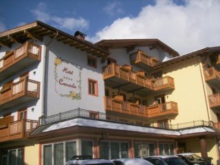 Hotel Canada - Lyžařské zájezdy