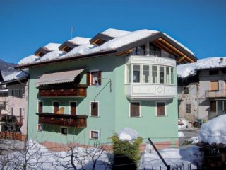 Apartmány Villa dei Fiori - Paganella - Itálie, Cavedago - Lyžařské zájezdy