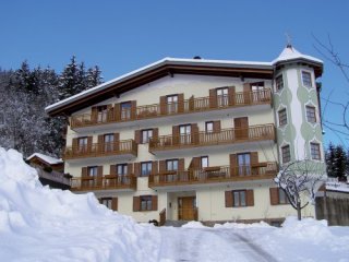 Apartmány La Val - Skirama Dolomiti Adamello Brenta - Itálie, Paganella - Lyžařské zájezdy