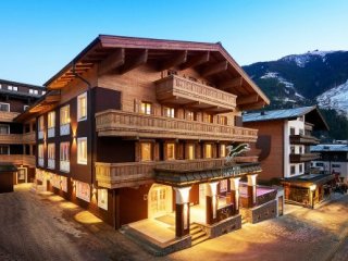 Hotel Panther - Salcbursko - Rakousko, Saalbach, Leogang, Fieberbrunn - Lyžařské zájezdy