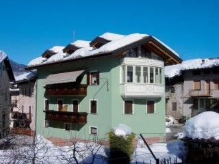 Apartmánový dům Villa dei Fiori - Skirama Dolomiti Adamello Brenta - Itálie, Paganella - Lyžařské zájezdy