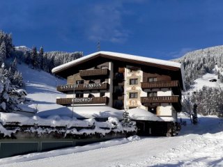 Gasthof Riederhof - Tyrolsko - Rakousko, Zillertal Arena - Lyžařské zájezdy