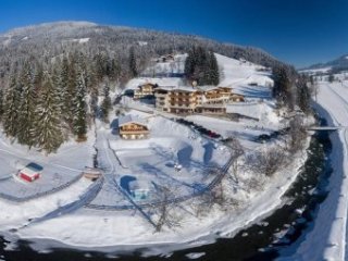 Hotel Berghof - Söll am Wilden Kaiser - Lyžařské zájezdy
