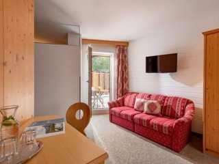 Hotel & Restaurant Tiroler Stuben - Tyrolsko - Rakousko, Niederau - Lyžařské zájezdy