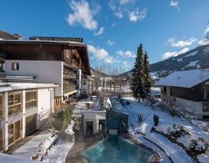 ORTNERS HOTEL ESCHENHOF - Bad Kleinkirchheim