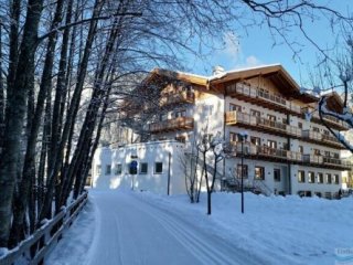 Hotel Avisio SKI - Itálie, Soraga di Fassa - Lyžařské zájezdy