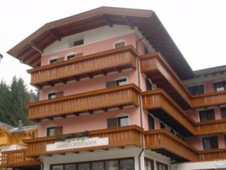 Hotel Garni Cristiana SKI - Trentino - Itálie, Pinzolo/Madonna di Campiglio - Lyžařské zájezdy