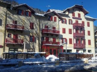 Hotel Piaz SKI - Itálie, Sèn Jan di Fassa - Lyžařské zájezdy