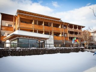 Hotel Olimpionico - Dolomiti Superski - Itálie, Val di Fiemme, Obereggen - Lyžařské zájezdy