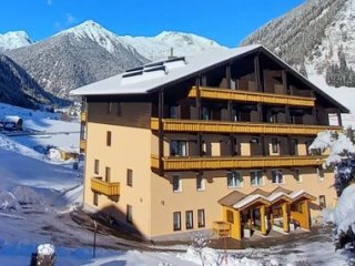 Hotel Pension Oswald  se skipasem - Korutany - Rakousko, Mölltal - Ankogel - Lyžařské zájezdy