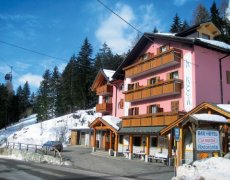 Hotel La Roccia