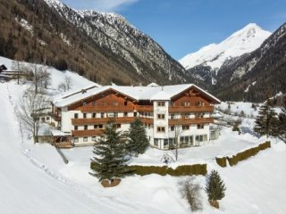 Hotel Kaserhof - Dolomiti Superski - Itálie, Rio Pusteria, Bressanone - Valle Isarco - Lyžařské zájezdy