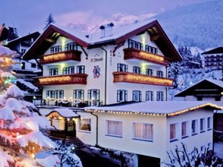 Hotel L´Ideale - Dolomiti Superski - Itálie, Alpe Lusia, San Pellegrino - Tre Valli - Lyžařské zájezdy
