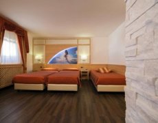 Hotel Touring
