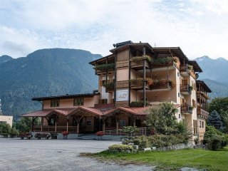 Hotel Job - Garden & Spa - Skirama Dolomiti - Itálie, Val di Sole - Folgarida-Marilleva - Lyžařské zájezdy