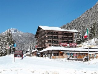 Parkhotel Il Caminetto - Dolomiti Superski - Itálie, Val di Fassa - Lyžařské zájezdy