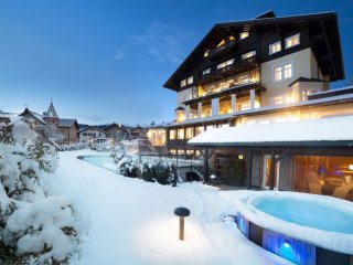 Hotel Villa Kastelruth - Jižní Tyrolsko - Itálie, Kastelruth - Lyžařské zájezdy