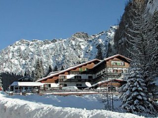 Hotel Roy - Dolomiti Superski - Itálie, Arabba, Marmolada - Lyžařské zájezdy