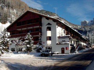 Alpin Haus Smart & Family Hotel - Dolomiti Superski - Itálie, Val Gardena, Alpe di Siusi - Lyžařské zájezdy