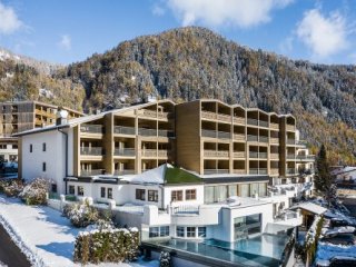 Hotel & Spa Falkensteinerhof - Dolomiti Superski - Itálie, Rio Pusteria, Bressanone - Valle Isarco - Lyžařské zájezdy