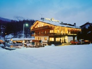 Sport Hotel Cortina Barisetti - Benátsko - Itálie, Cortina d´Ampezzo - Lyžařské zájezdy