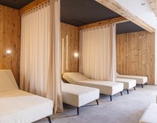 Fiss Suites by Alps Resort