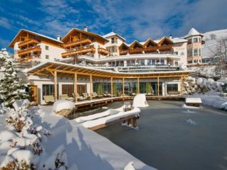 Hotel Bacherhof - Dolomiti Superski - Itálie, Rio Pusteria, Bressanone - Valle Isarco - Lyžařské zájezdy