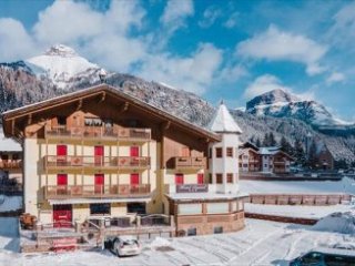 Ciamol - Dolomity - Itálie, Val di Fassa - Lyžařské zájezdy
